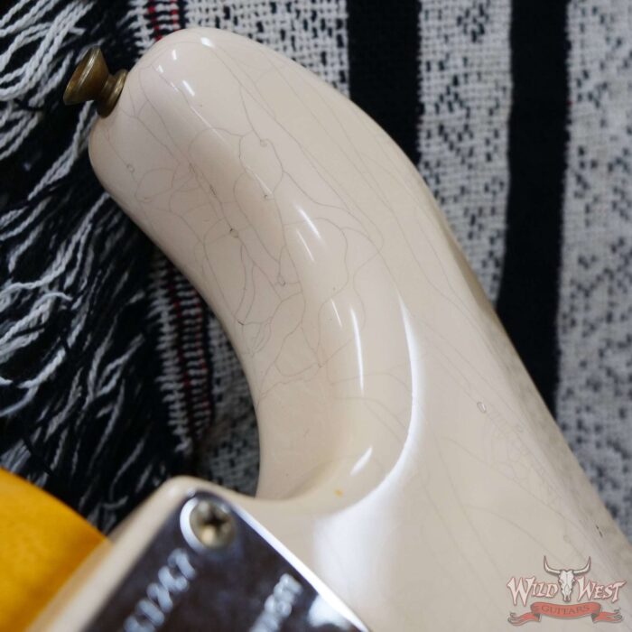 Fender Custom Shop Limited Edition 1960 Stratocaster Journeyman Relic Super Faded Aged Shell Pink - Image 13