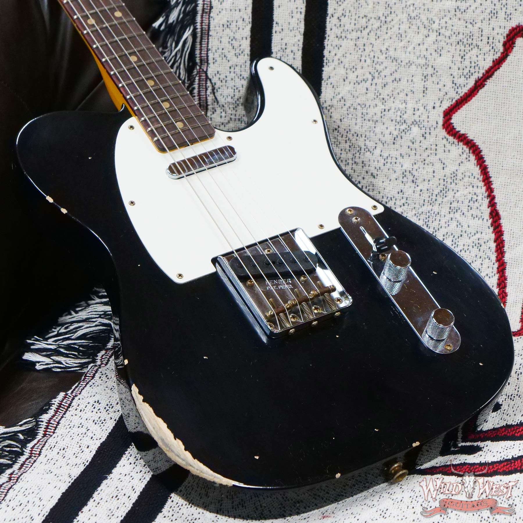 fendercs-1960tele-blk-cz563058-d3__wwg.jpg Fender Custom Shop 1960 Telecaster Hand-Wound Pickups AAA Rosewood Slab Board Relic Aged Black - Image 8