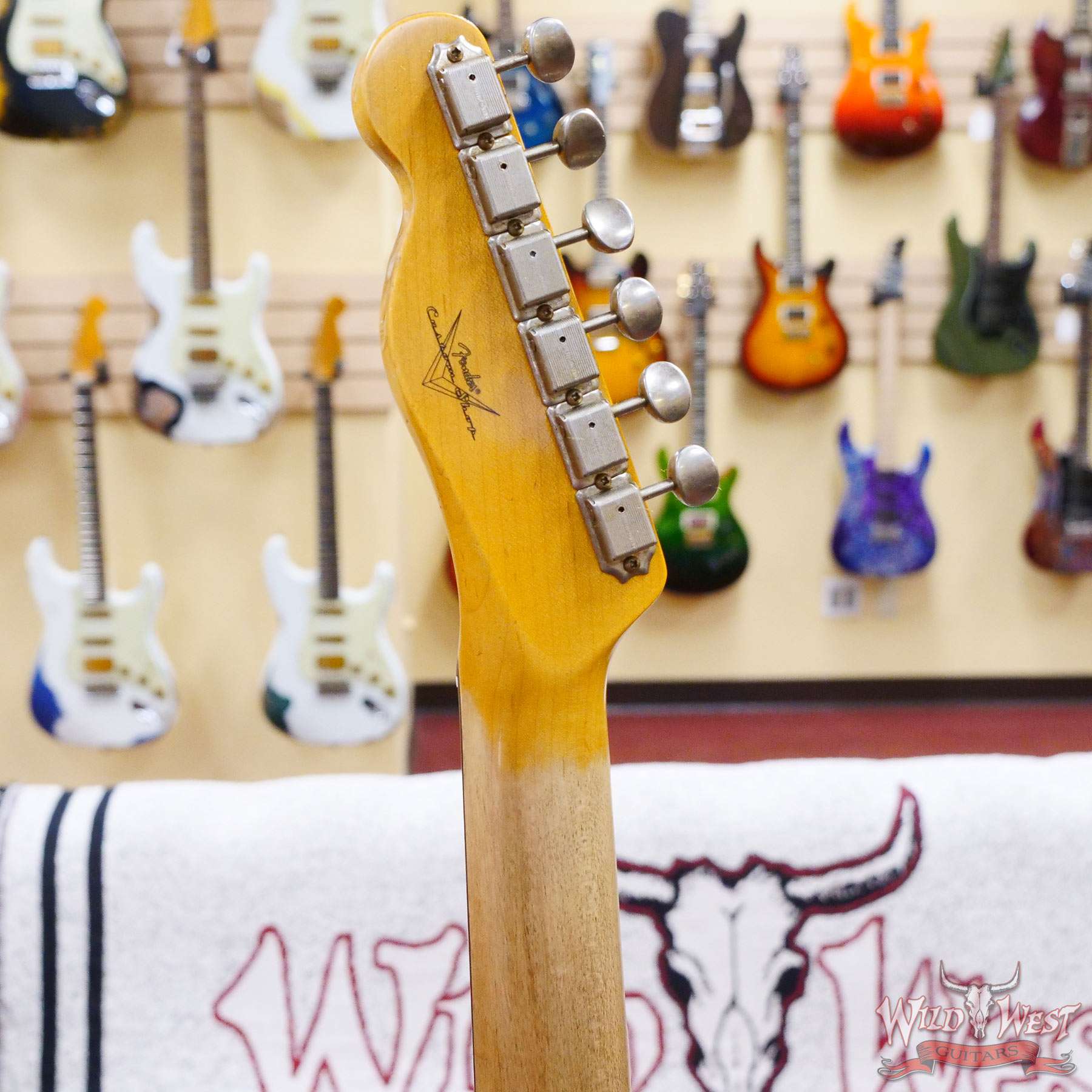fendercs-1960tele-blk-cz563058-d5__wwg.jpg Fender Custom Shop 1960 Telecaster Hand-Wound Pickups AAA Rosewood Slab Board Relic Aged Black - Image 10