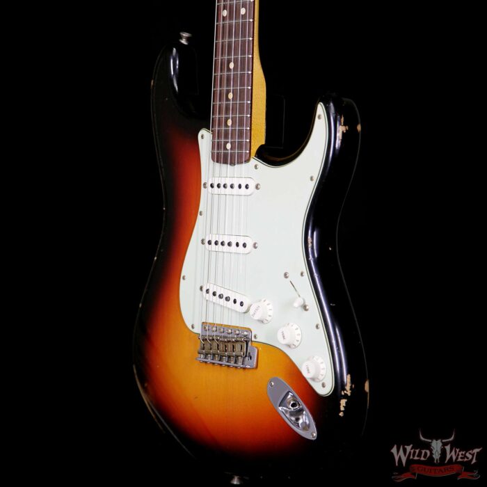 Fender Custom Shop 1961 Stratocaster Relic Rosewood Fretboard 3 Tone Sunburst - Image 2
