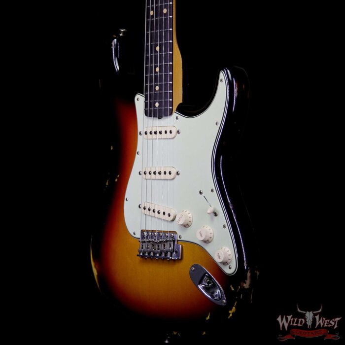 Fender Custom Shop 1961 Stratocaster Relic AAA Rosewood Fingerboard 3 Tone Sunburst - Image 2