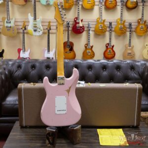 Fender Custom Shop 1961 Stratocaster Relic AAA Rosewood Slab Board with Maple Neck Shell Pink - Image 9