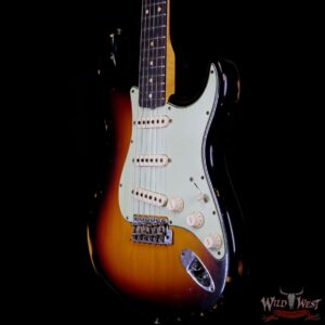 Fender Custom Shop 1961 Stratocaster Relic AAA Rosewood Slab Board Maple Neck 3 Tone Sunburst - Image 2
