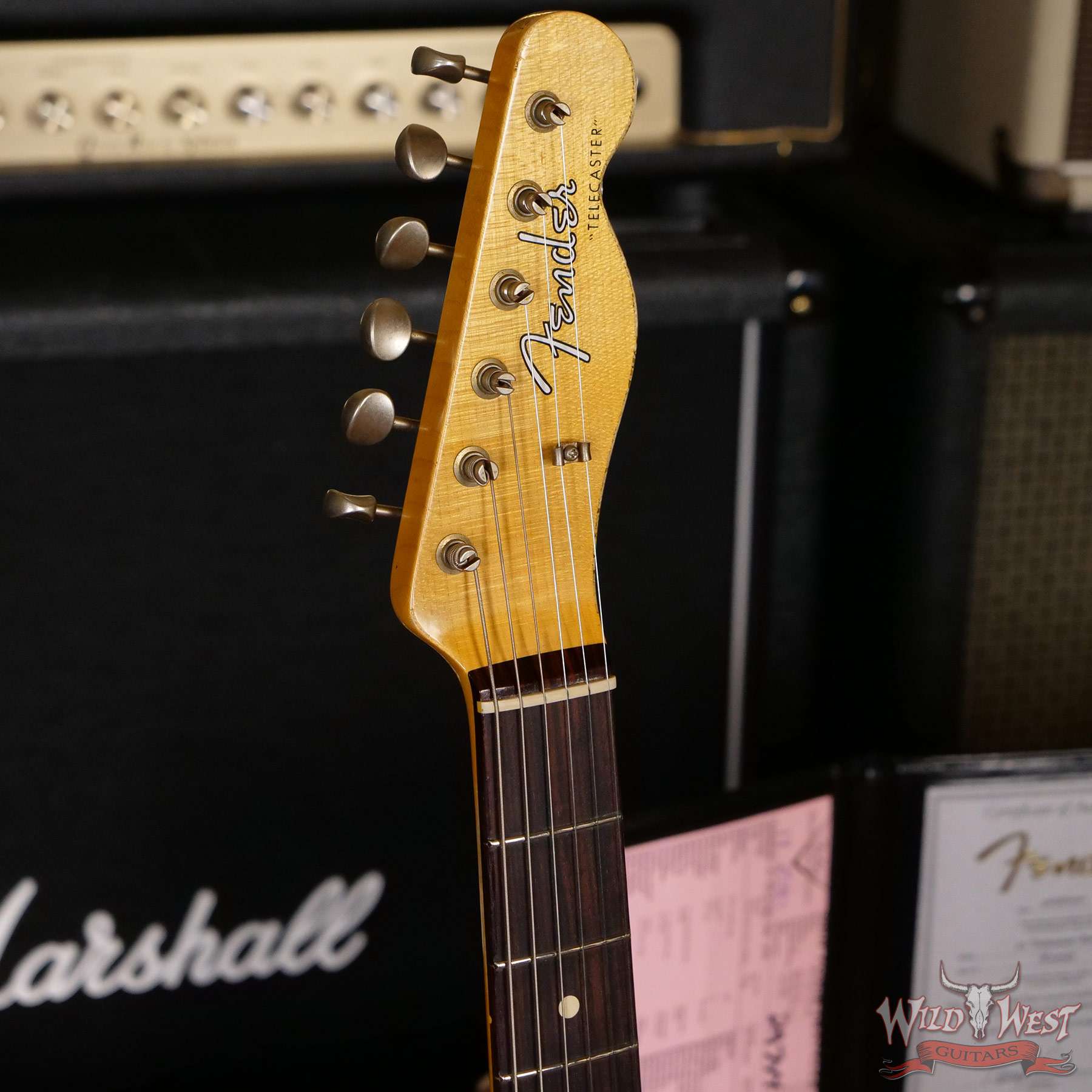 fendercs-1961telerelic3ts-r107303-hf__wwg.jpg Fender Custom Shop 1961 Telecaster Relic Quater-Sawn Maple AAA Rosewood Fingerboard 3 Tone Sunburst - Image 7