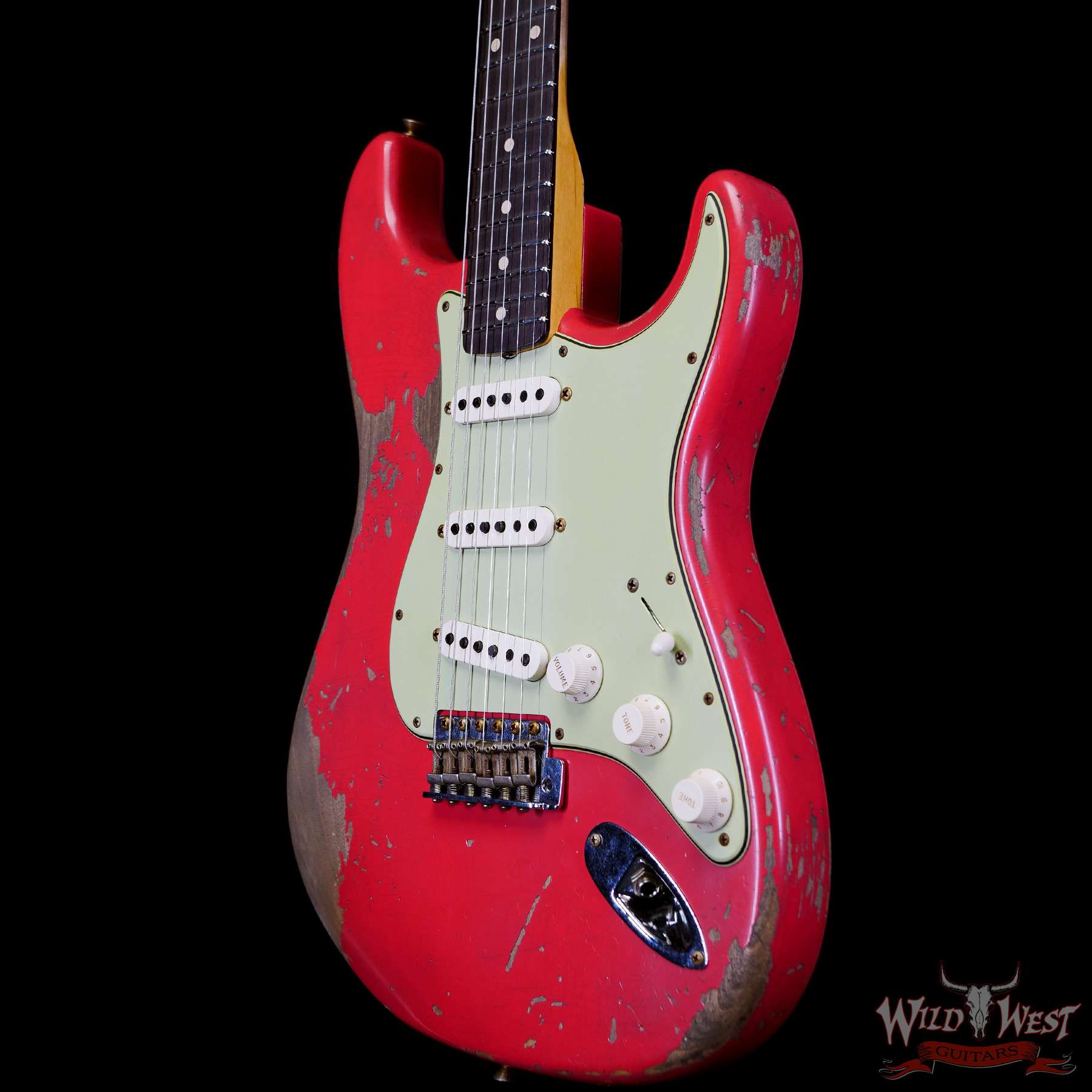 fendercs-1962strat-hr-frd-r119005-br__wwg.jpg Fender Custom Shop 1962 Stratocaster Hand-Wound Pickups AAA Dark Rosewood Slab Board Heavy Relic Fiesta Red - Image 2