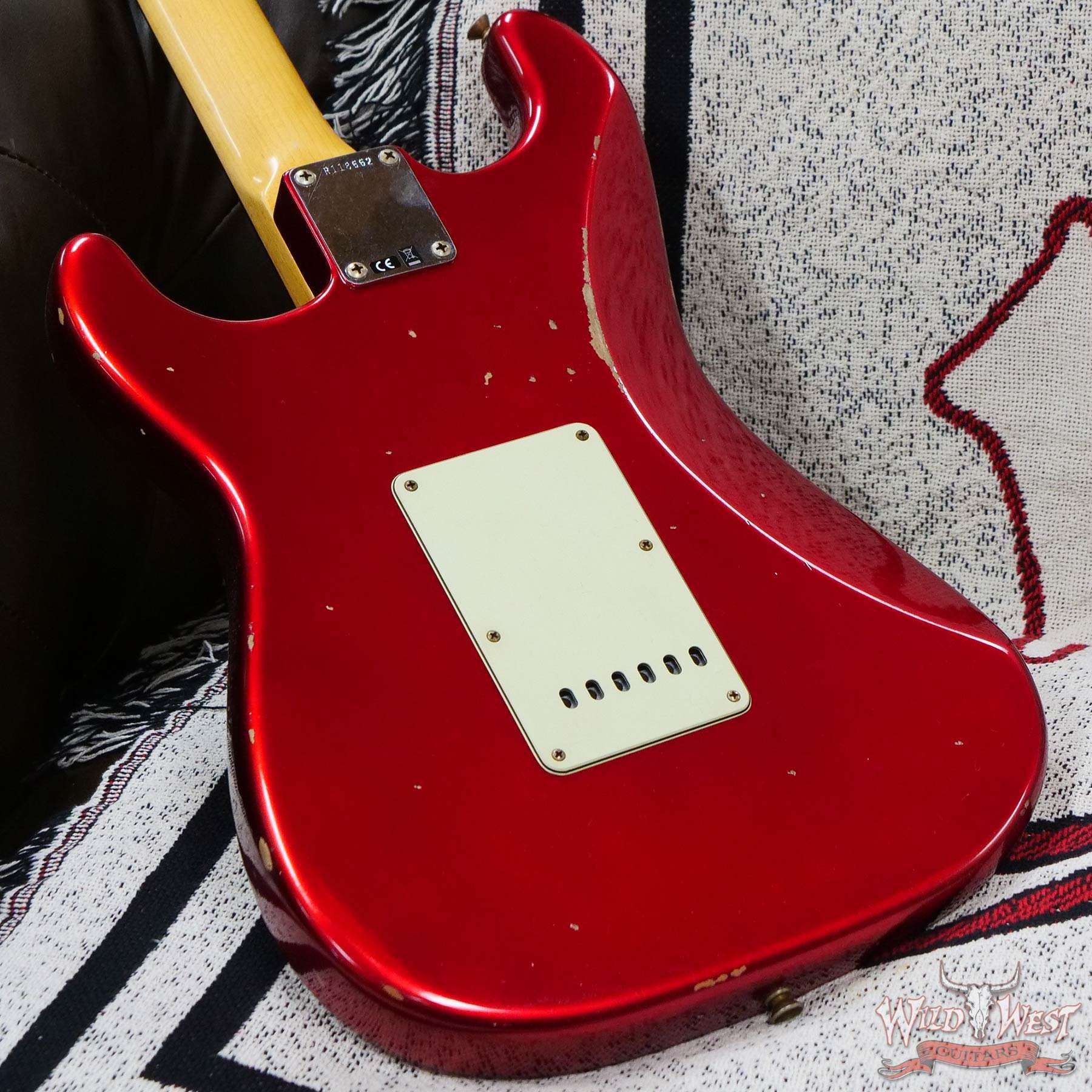 fendercs-1962strat-r-car-r118662-d6__wwg.jpg Fender Custom Shop 1962 Stratocaster Hand-Wound Pickups AAA Dark Rosewood Slab Board Relic Candy Apple Red - Image 11