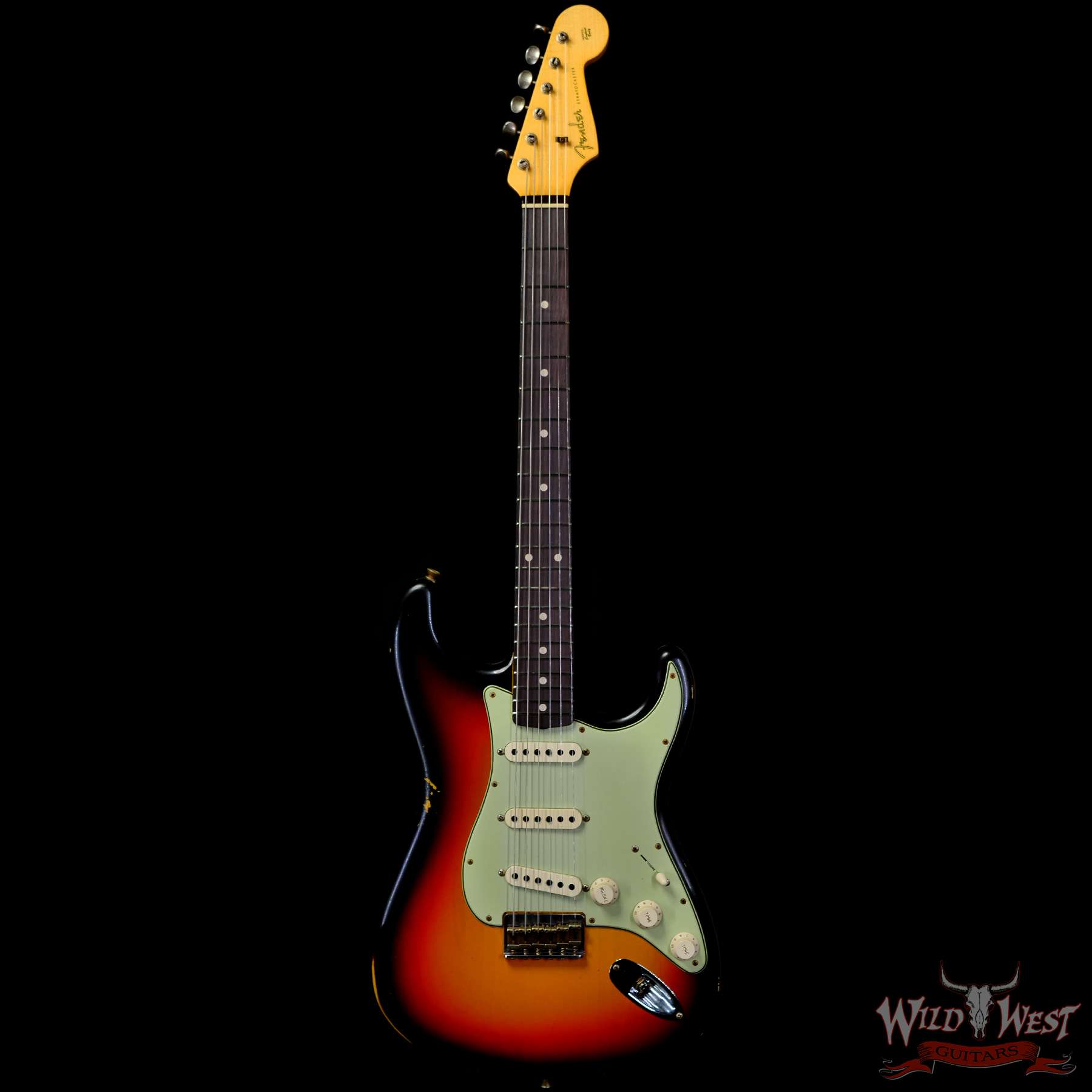 fendercs-1962stratht-3ts-r121580-c1__wwg.jpg Fender Custom Shop 1962 Stratocaster Hardtail Hand-Wound Pickups AAA Dark Rosewood Slab Board Relic 3 Tone Sunburst 6.95 LBS - Image 3