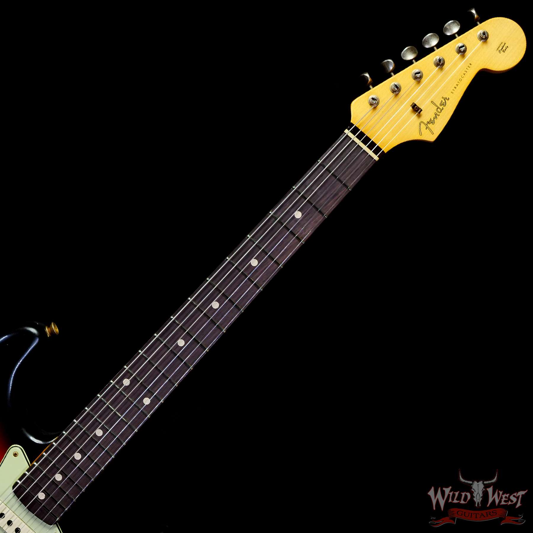 fendercs-1962stratht-3ts-r121580-c2__wwg.jpg Fender Custom Shop 1962 Stratocaster Hardtail Hand-Wound Pickups AAA Dark Rosewood Slab Board Relic 3 Tone Sunburst 6.95 LBS - Image 4