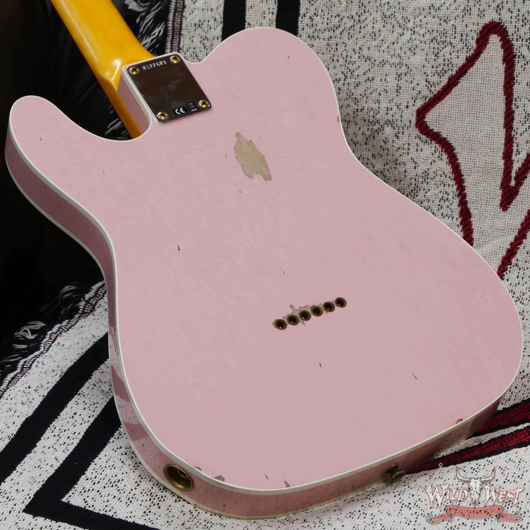 fendercs-1962telecastercst-r122603-d7__wwg.jpg Fender Custom Shop 1962 Telecaster Custom Rosewood Slab Board Hand-Wound Pickups Relic Shell Pink 7.30 lbs - Image 10