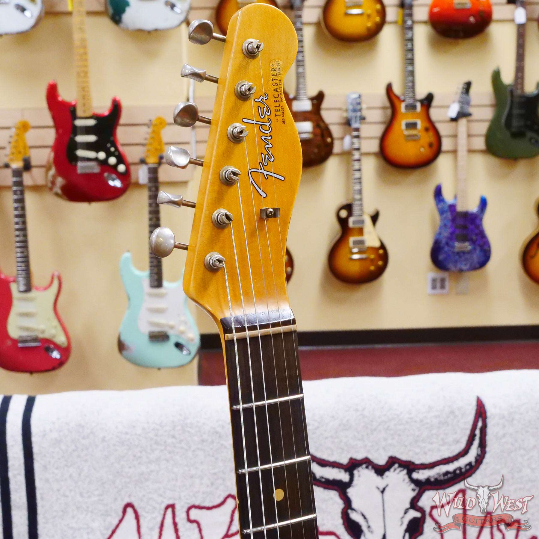 fendercs-1962telecst-hr-frd-r118703-d2__wwg.jpg Fender Custom Shop 1962 Telecaster Custom Rosewood Slab Board Hand-Wound Pickups Heavy Relic Fiesta Red 7.30 lbs - Image 7