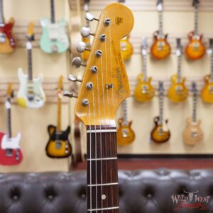 Fender Custom Shop 1963 Stratocaster Relic AAA Rosewood Board with Quartersawn Maple Neck 3 Tone Sunburst - Image 7