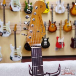 Fender Custom Shop Limited Edition 1963 Stratocaster Hand-Wound Pickups Roasted Maple Neck Relic 3-Color Sunburst - Image 7
