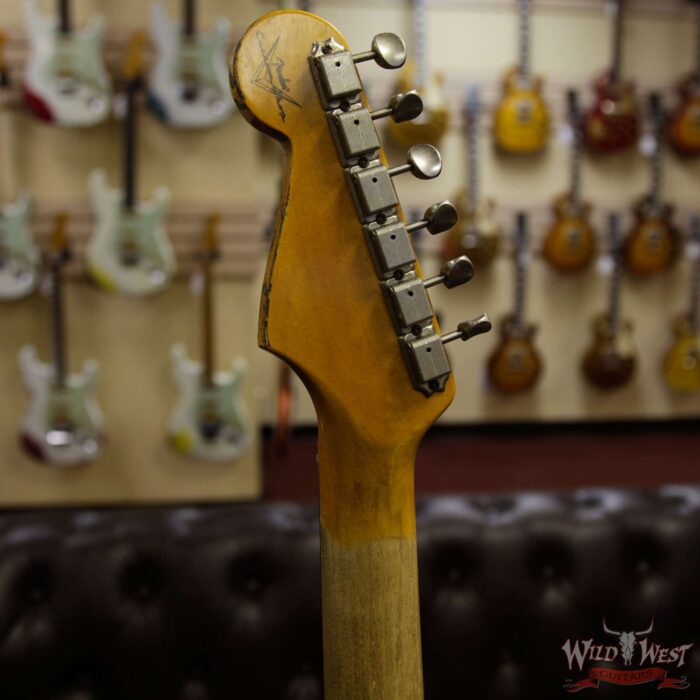 Fender Custom Shop 1963 Stratocaster Heavy Relic Rosewood Fingerboard 3 Tone Sunburst - Image 9