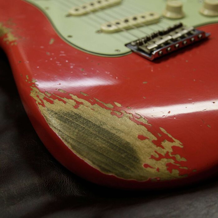 Fender Custom Shop 1963 Stratocaster heavy Relic Round Lam AAA Rosewood Fingerboard Fiesta Red - Image 13