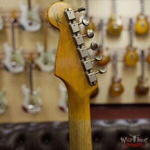 Fender Custom Shop 1963 Stratocaster Journeyman Relic with Dirty Neck 3 Tone Sunburst - Image 9