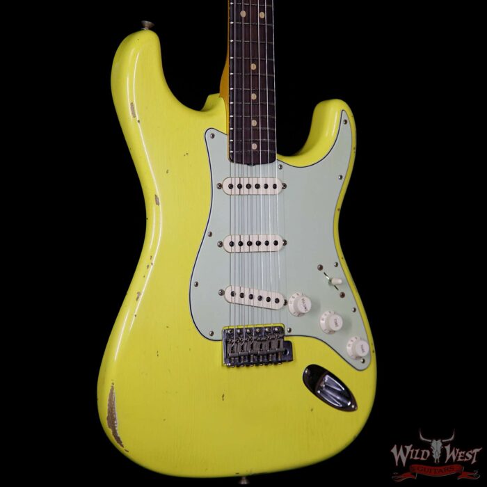 Fender Custom Shop 1963 Stratocaster Relic Rosewood Fretboard Graffiti Yellow - Image 4