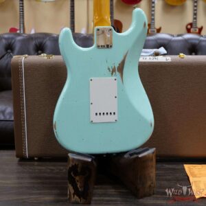 Fender Custom Shop 1963 Stratocaster Relic AAA Rosewood Board with Quartersawn Maple Neck Surf Green - Image 11