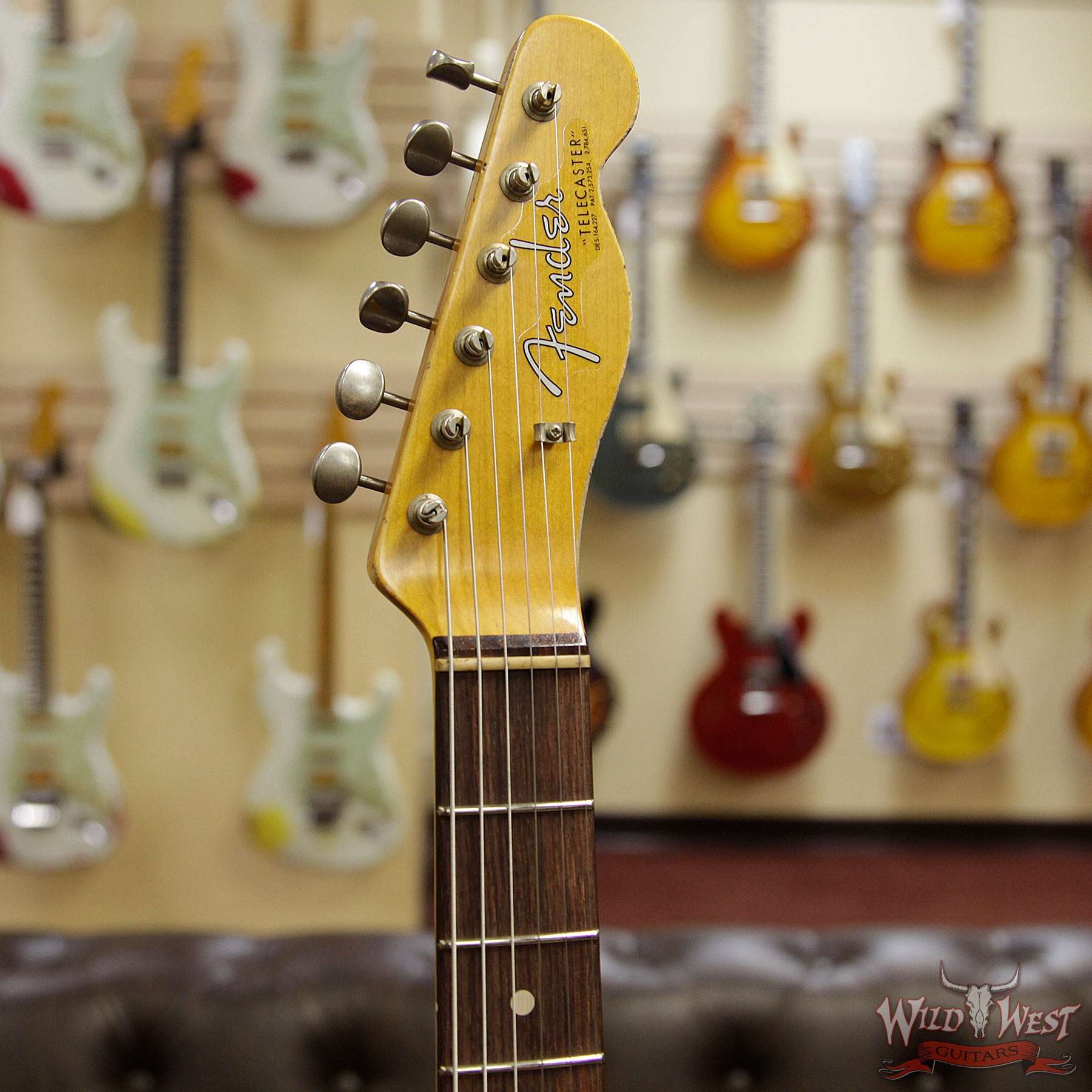 fendercs-1963telehr-blk-r90881-hf__wwg.jpg Fender Custom Shop 1963 Telecaster Heavy Relic Rosewood Fingerboard Aged Black - Image 8