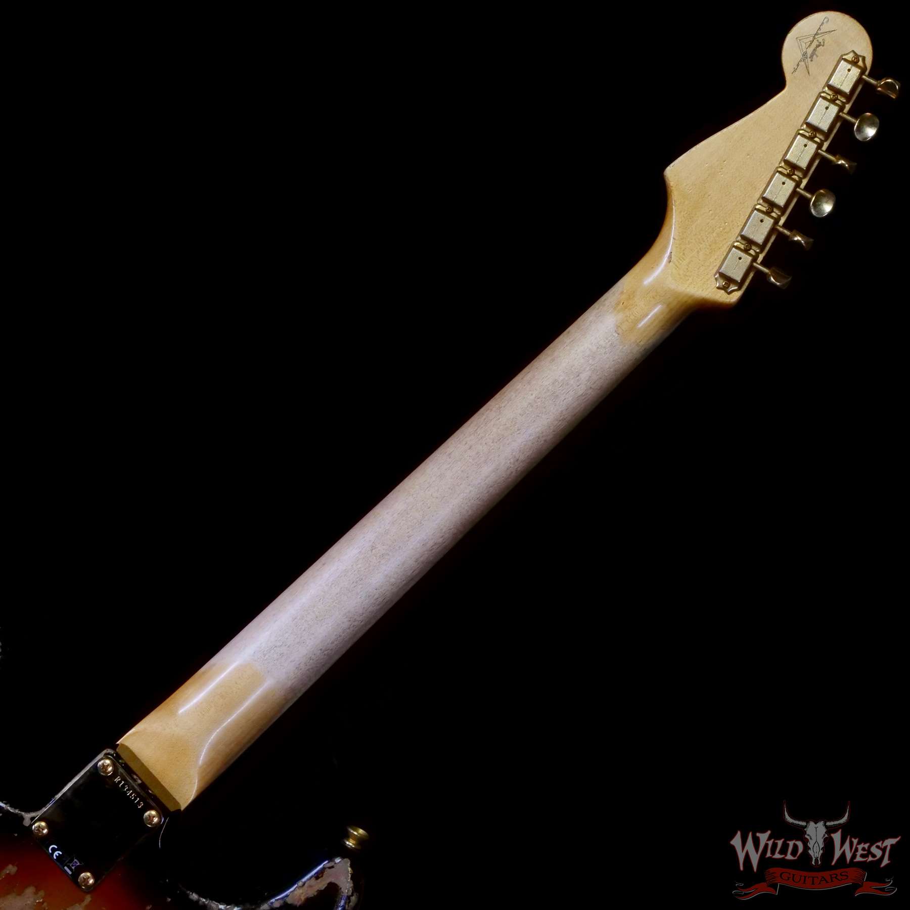 fendercs-25th1960st-ht-r134513-c3__wwg.jpg Fender Custom Shop Wild West Guitars 25th Anniversary 1960 Stratocaster Hardtail Madagascar Rosewood Fingerboard Heavy Relic 3 Tone Sunburst 6.90 LBS - Image 5