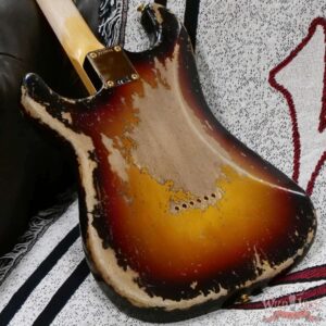 Fender Custom Shop Wild West Guitars 25th Anniversary 1960 Stratocaster Hardtail Madagascar Rosewood Fingerboard Heavy Relic 3 Tone Sunburst 6.90 LBS - Image 12
