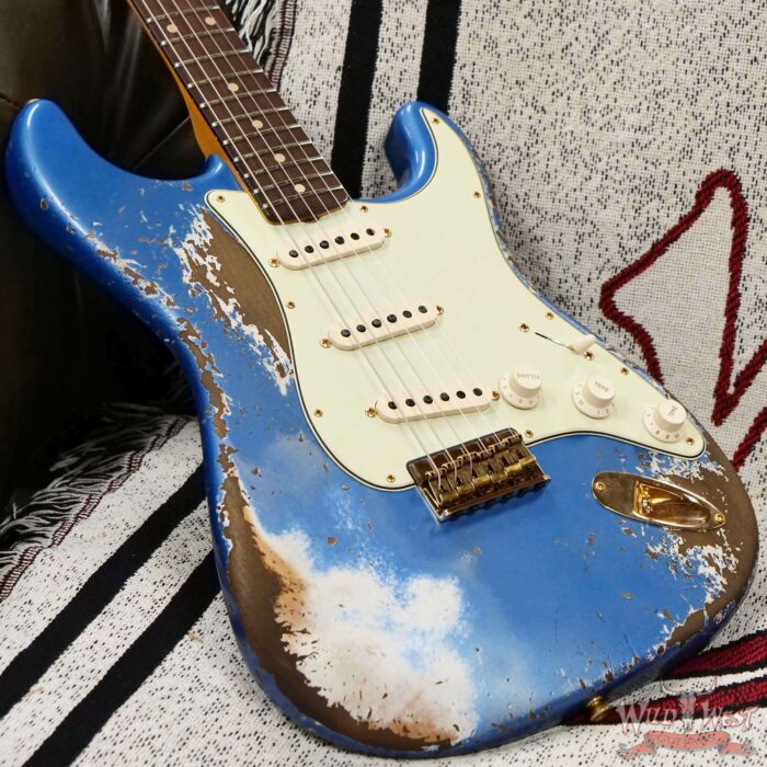 Fender Custom Shop Wild West Guitars 25th Anniversary 1960 Stratocaster Hardtail Madagascar Rosewood Fretboard Heavy Relic Lake Placid Blue 7.10 LBS - Image 8