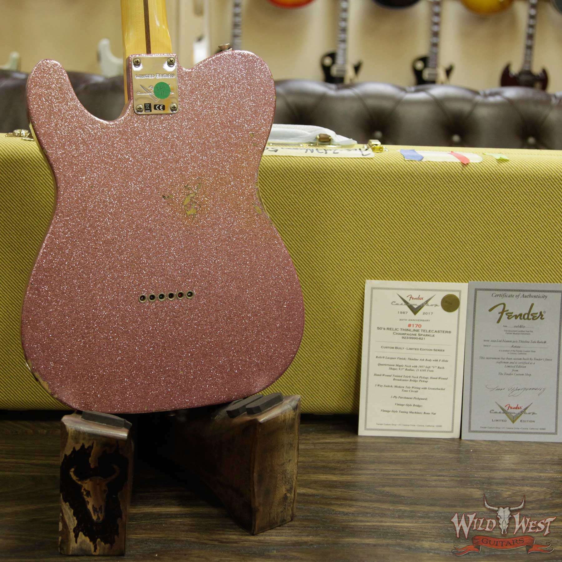 fendercs-50sthinlinetelerelic-champagnesparkle-r16205-d4__wwg.jpg Fender Custom Shop 2017 NAMM Limited Edition 50’s Thinline Telecaster Relic Champagne Sparkle - Image 11