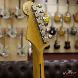 2018 Fender Custom Shop 1957 Stratocaster Relic Maple Neck 2 Tone Sunburst - Image 8