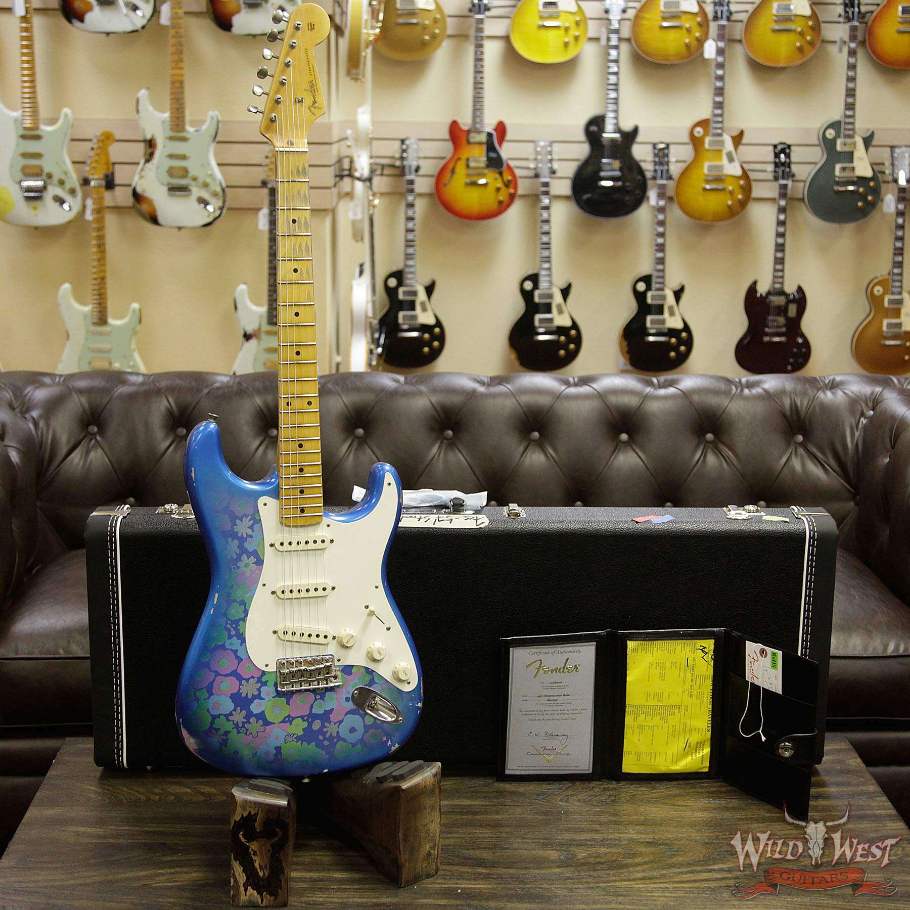 fendercs-57stratrelic-blueflower-r92799-d1__wwg.jpg 2018 Fender Custom Shop 1957 Stratocaster Relic Maple Neck Blue Flower - Image 4