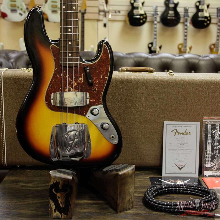 2012 Fender Custom Shop 60s 1960 Jazz Bass Relic Rosewood Fretboard 3 Tone Sunburst - Image 12