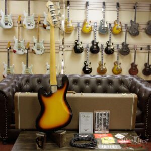2012 Fender Custom Shop 60s 1960 Jazz Bass Relic Rosewood Fretboard 3 Tone Sunburst - Image 13