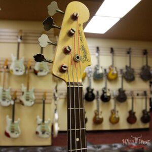 2012 Fender Custom Shop 60s 1960 Jazz Bass Relic Rosewood Fretboard 3 Tone Sunburst - Image 7