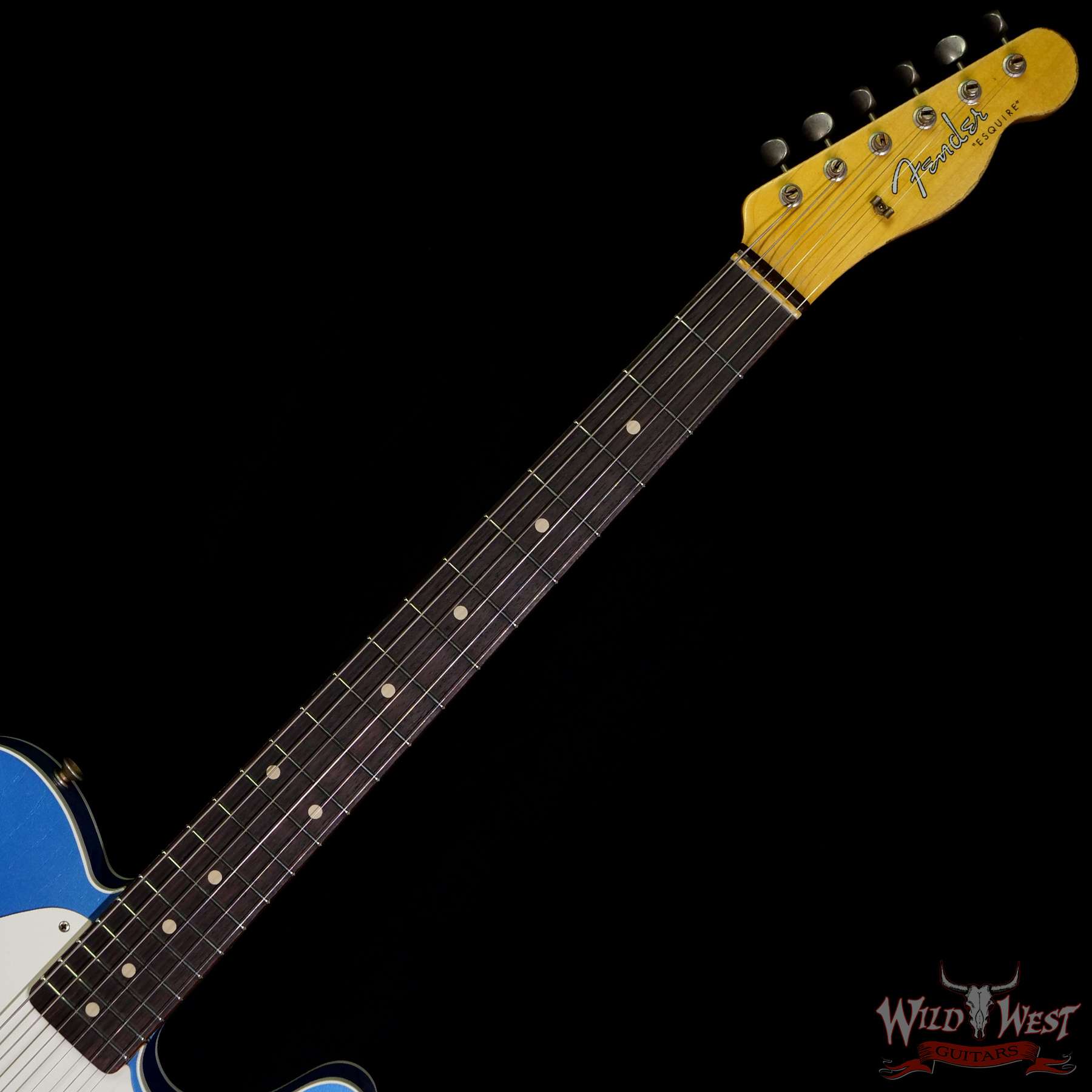 fendercs-60sesqcstlpb-r107785-nf__wwg.jpg Fender Custom Shop 60’s Esquire Relic (Telecaster Custom) AAA Rosewood Slab Board Lake Placid Blue - Image 4