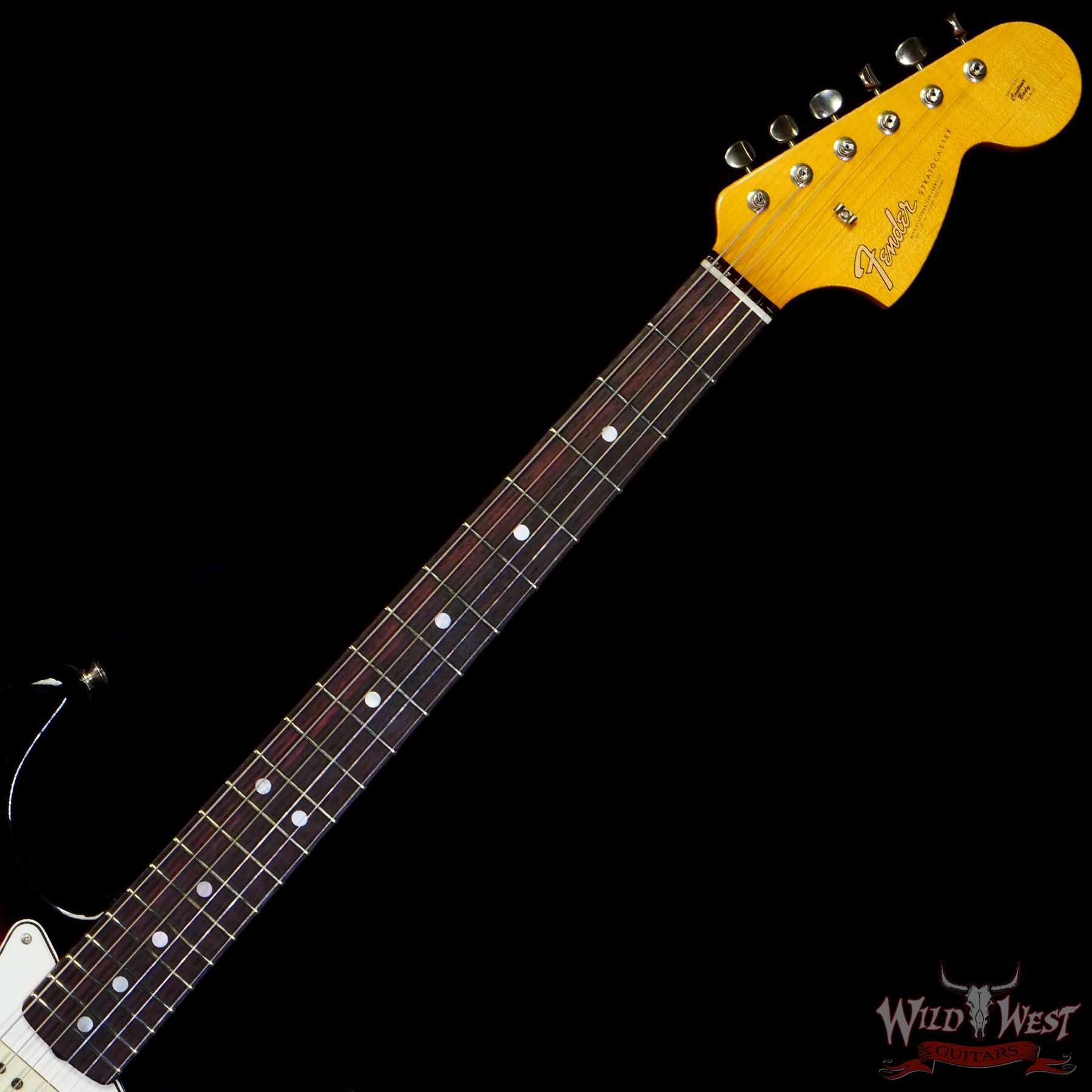fendercs-66stratrw-lcc-3ts-cz564246-c2__wwg.jpg Fender Custom Shop 1966 Stratocaster Rosewood Fingerboard Deluxe Closet Classic 3-Color Sunburst - Image 4