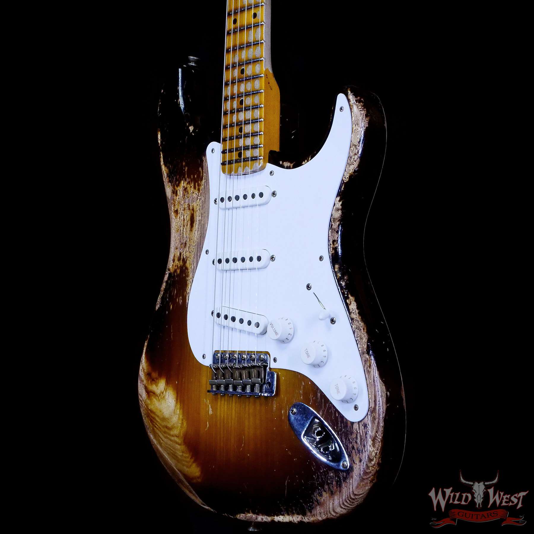 fendercs-70th1954strat-shr-xn4395-br__wwg-1.jpg Fender Custom Shop Limited Edition 70th Anniversary 1954 Stratocaster Super Heavy Relic Wide Fade 2 Tone Sunburst 7.85 LBS - Image 2