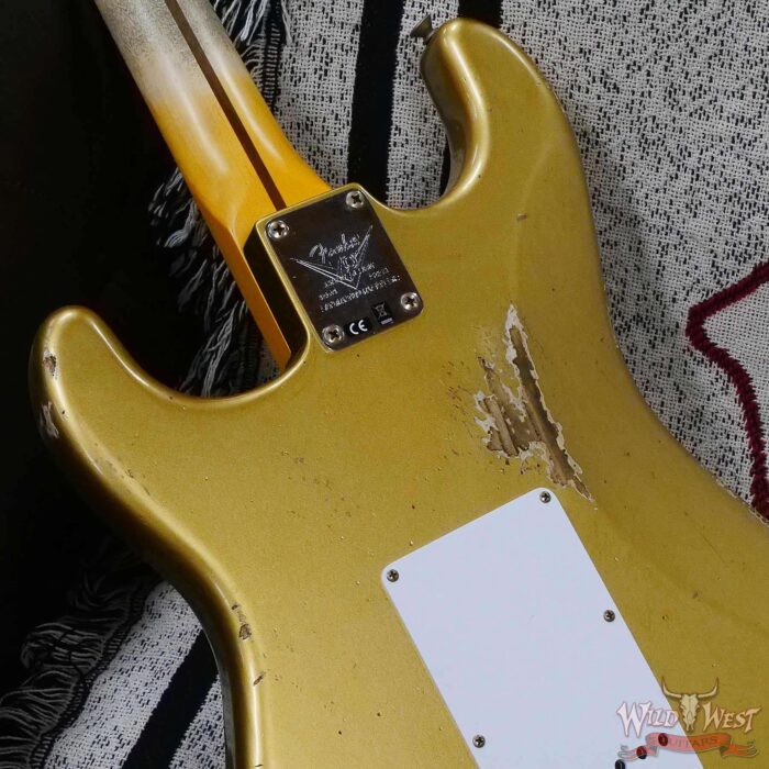 Fender Custom Shop Limited Edition 70th Anniversary 1954 Stratocaster Relic Aztec Gold 7.30 LBS - Image 13