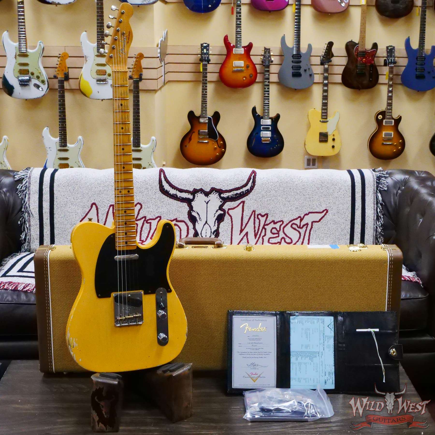 fendercs-70thbroadcaster-r113501-d1__wwg.jpg Fender Custom Shop Limited Edition 70th Anniversary Broadcaster (Telecaster) Relic Nocaster Blonde R113501 - Image 6