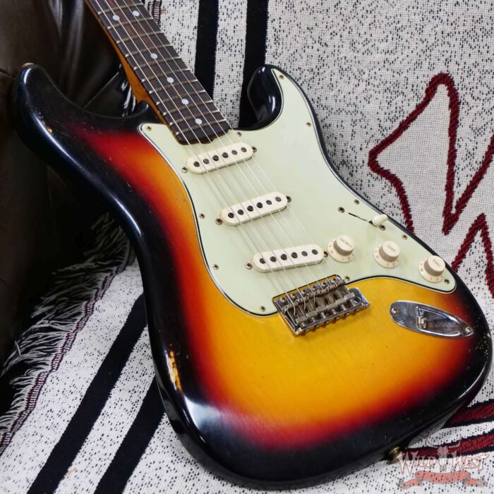Fender Custom Shop Andy Hicks Masterbuilt 1964 Stratocaster Brazilian Rosewood Board Josefina Hand-Wound Pickups Joueneyman Relic Target 3 Tone Sunburst 7.30 LBS (US Only / No International Shipping) - Image 8