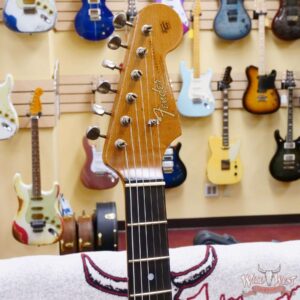 Fender Custom Shop Andy Hicks Masterbuilt 1964 Stratocaster Brazilian Rosewood Board Josefina Hand-Wound Pickups Joueneyman Relic Target 3 Tone Sunburst - Image 7