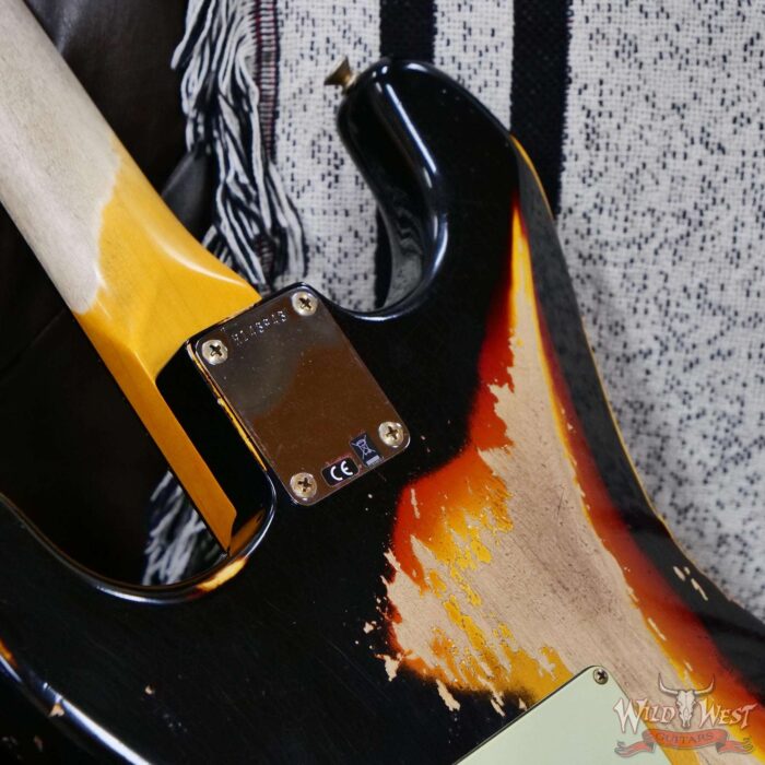 Fender Custom Shop Wild West Black Lightning 2.0 Stratocaster HSS Rosewood Board 21 Frets Heavy Relic 3 Tone Sunburst 7.30 lbs - Image 13