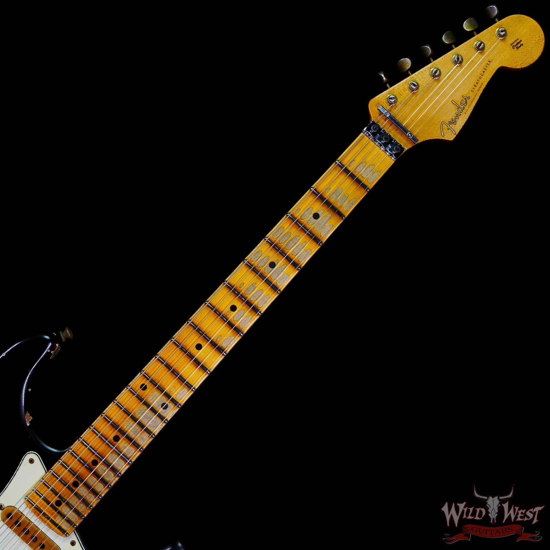 fendercs-blfr-car-r116197-c2__wwg.jpg Fender Custom Shop Wild West Black Lightning Stratocaster HSS Floyd Rose Maple Board 22 Frets Heavy Relic Candy Apple Red - Image 4