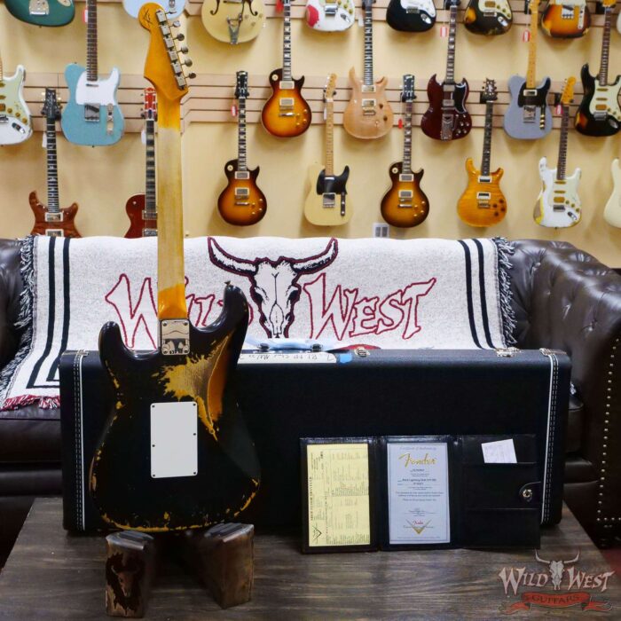 Fender Custom Shop Wild West Black Lightning Stratocaster HSS Floyd Rose Maple Board 22 Frets Heavy Relic 2 Tone Sunburst - Image 9