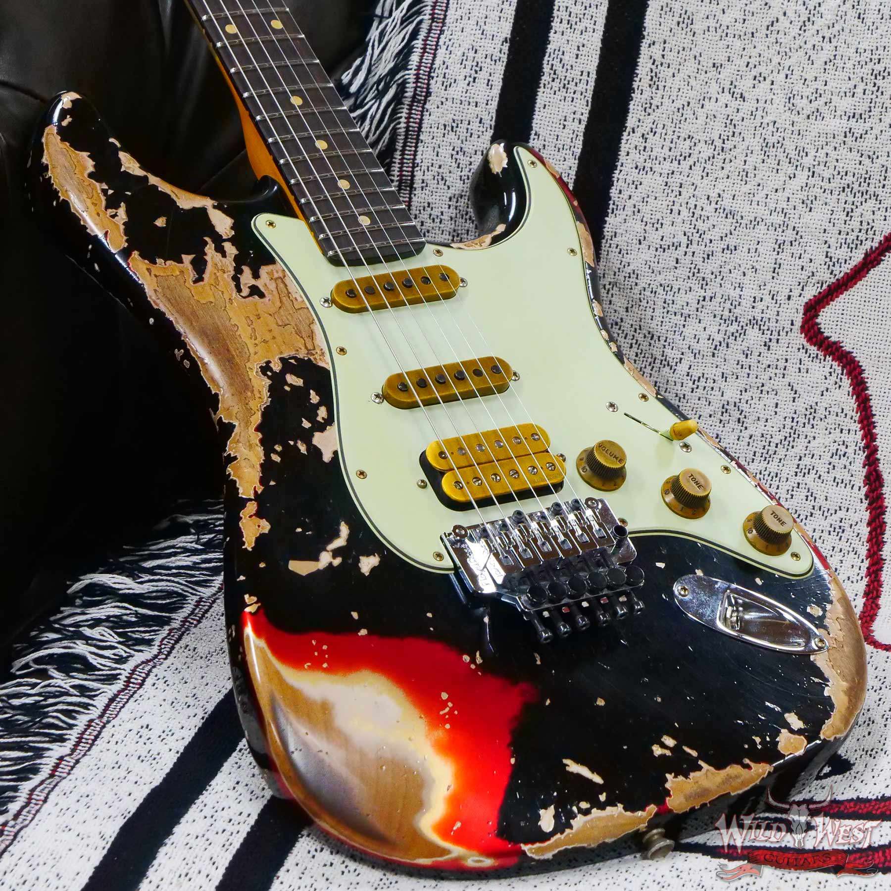 fendercs-blfr-r129482-d3__wwg.jpg Fender Custom Shop Wild West Black Lightning Stratocaster HSS Floyd Rose Rosewood Board 22 Frets Heavy Relic Candy Apple Red - Image 8