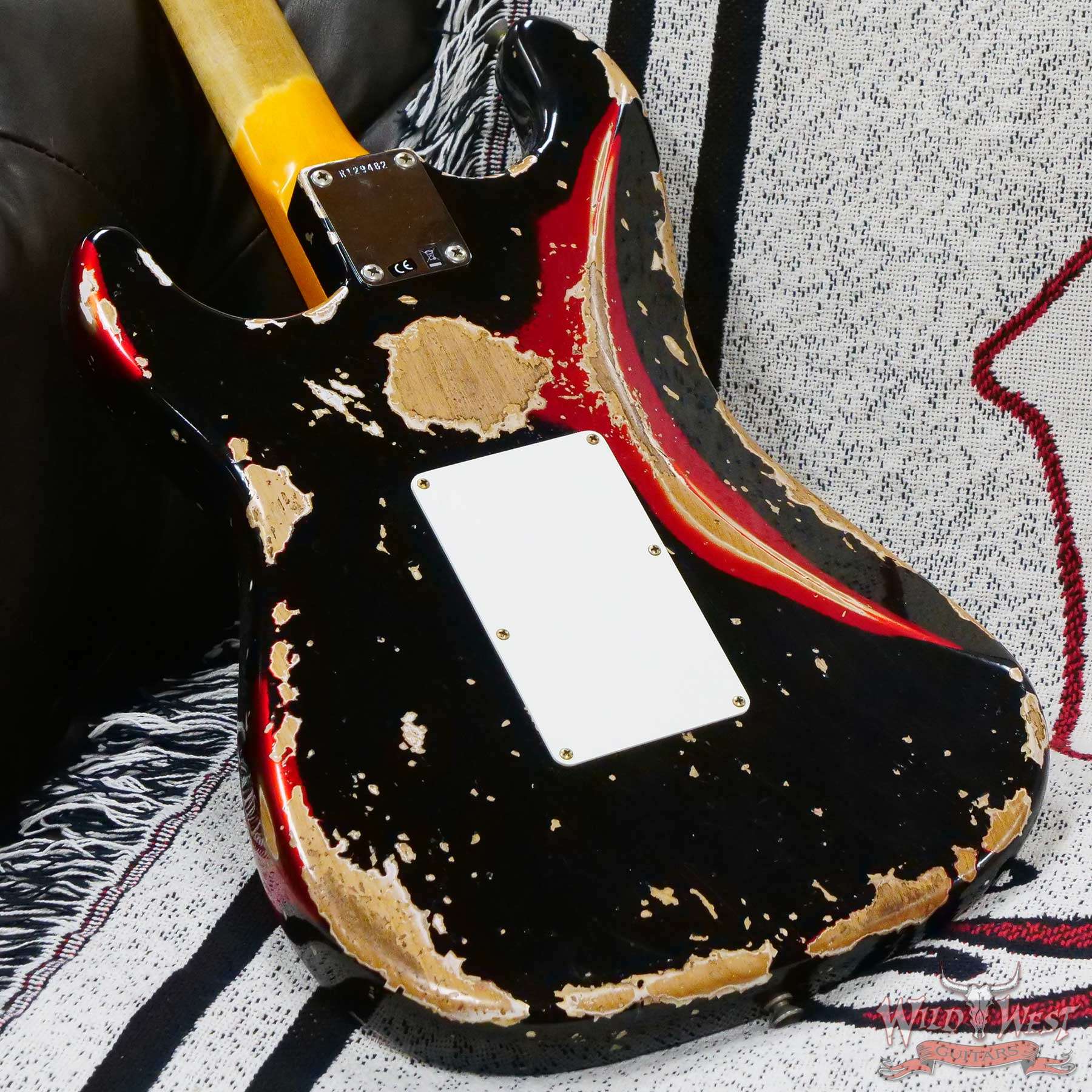 fendercs-blfr-r129482-d8-2__wwg.jpg Fender Custom Shop Wild West Black Lightning Stratocaster HSS Floyd Rose Rosewood Board 22 Frets Heavy Relic Candy Apple Red - Image 13