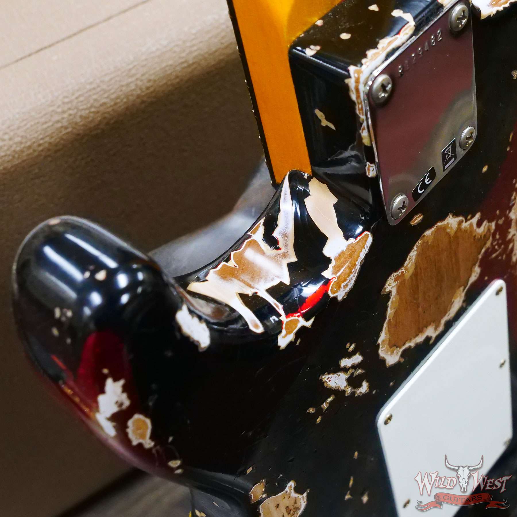 fendercs-blfr-r129482-d9-2__wwg.jpg Fender Custom Shop Wild West Black Lightning Stratocaster HSS Floyd Rose Rosewood Board 22 Frets Heavy Relic Candy Apple Red - Image 14