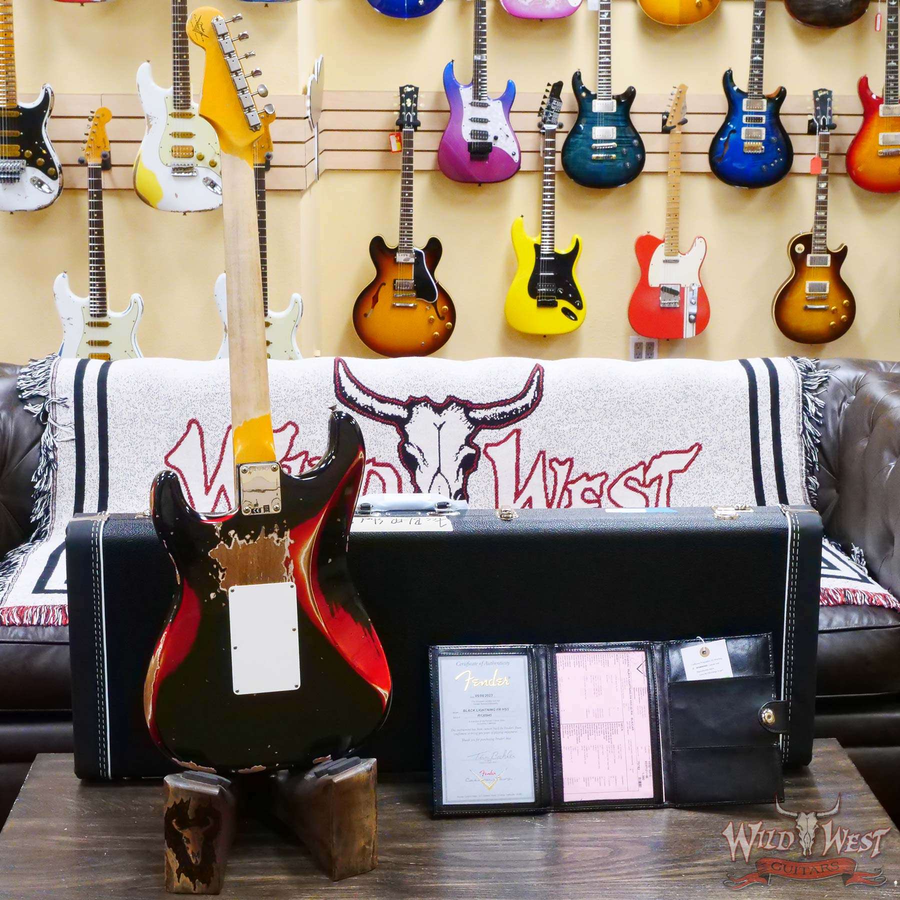 fendercs-blfr-r130945-d6__wwg.jpg Fender Custom Shop Wild West Black Lightning Stratocaster HSS Floyd Rose Rosewood Board Black Pickguard Heavy Relic Candy Apple Red - Image 11