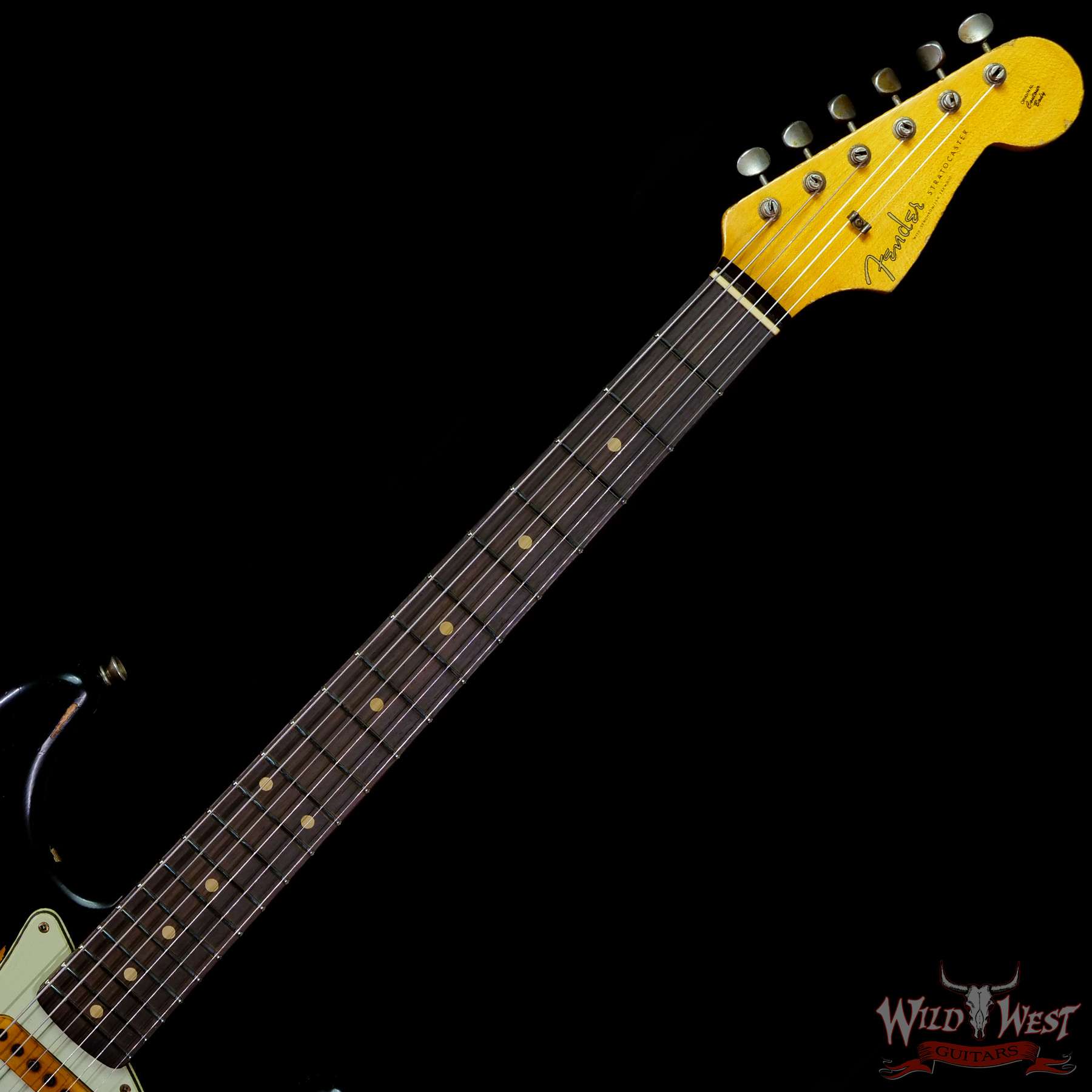 fendercs-blii-rw21-3ts-r111150-c2__wwg.jpg Fender Custom Shop Wild West Black Lightning 2.0 Stratocaster HSS Heavy Relic Rosewood Board 21 Frets 3 Tone Sunburst - Image 4