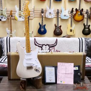 Fender Custom Shop Eric Clapton Signature Stratocaster Maple Fingerboard Journeyman Relic Aged White Blonde 8.05 LBS - Image 6