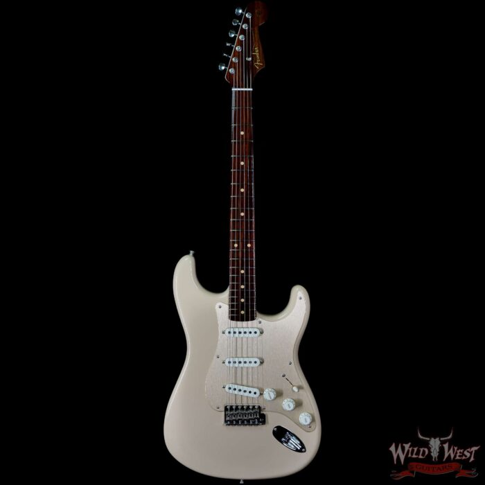 Fender Custom Shop LTD 1957 Stratocaster Rosewood Neck DLX Closet Classic Hand-Wound Pickups Desert Sand - Image 3