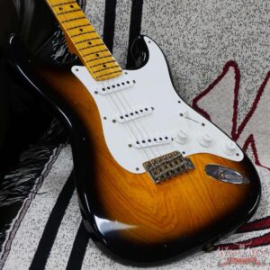 Fender Custom Shop Eric Clapton Signature Stratocaster Maple Fingerboard Journeyman Relic 2-Color Sunburst - Image 8