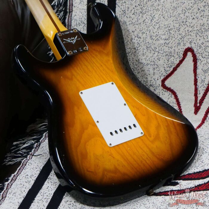 Fender Custom Shop Eric Clapton Signature Stratocaster Maple Fingerboard Journeyman Relic 2-Color Sunburst - Image 11